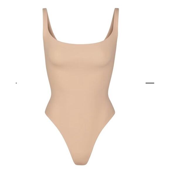 NWT Skims Seamless Tan Bodysuit - Picture 1 of 8